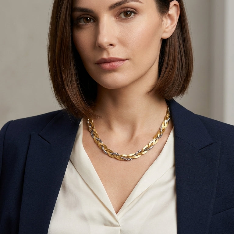 Collar bi tono entrelazado