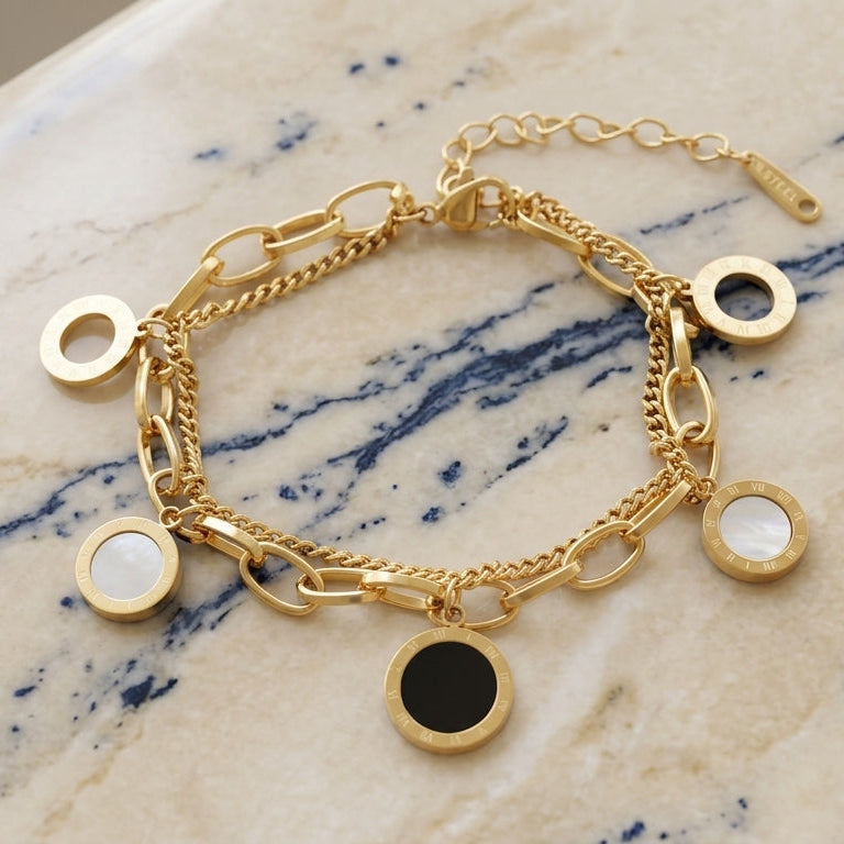 Brazalete dijes romanos
